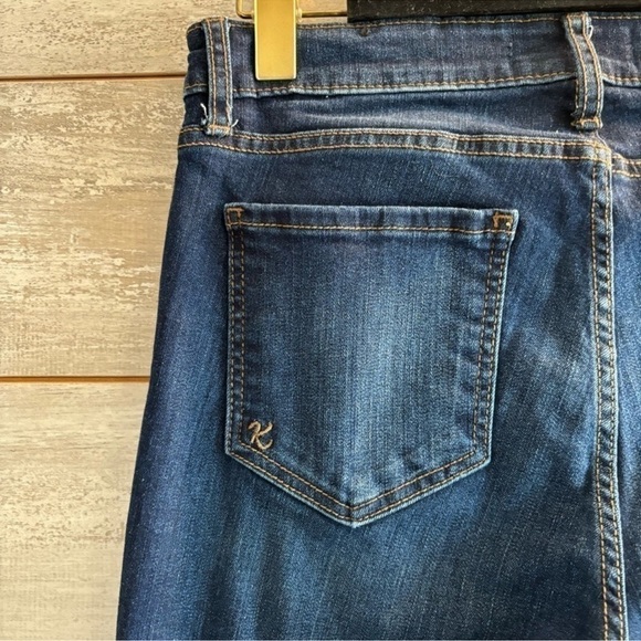 Kut from the Cloth Catherine Boyfriend Jeans - Picture 10 of 12